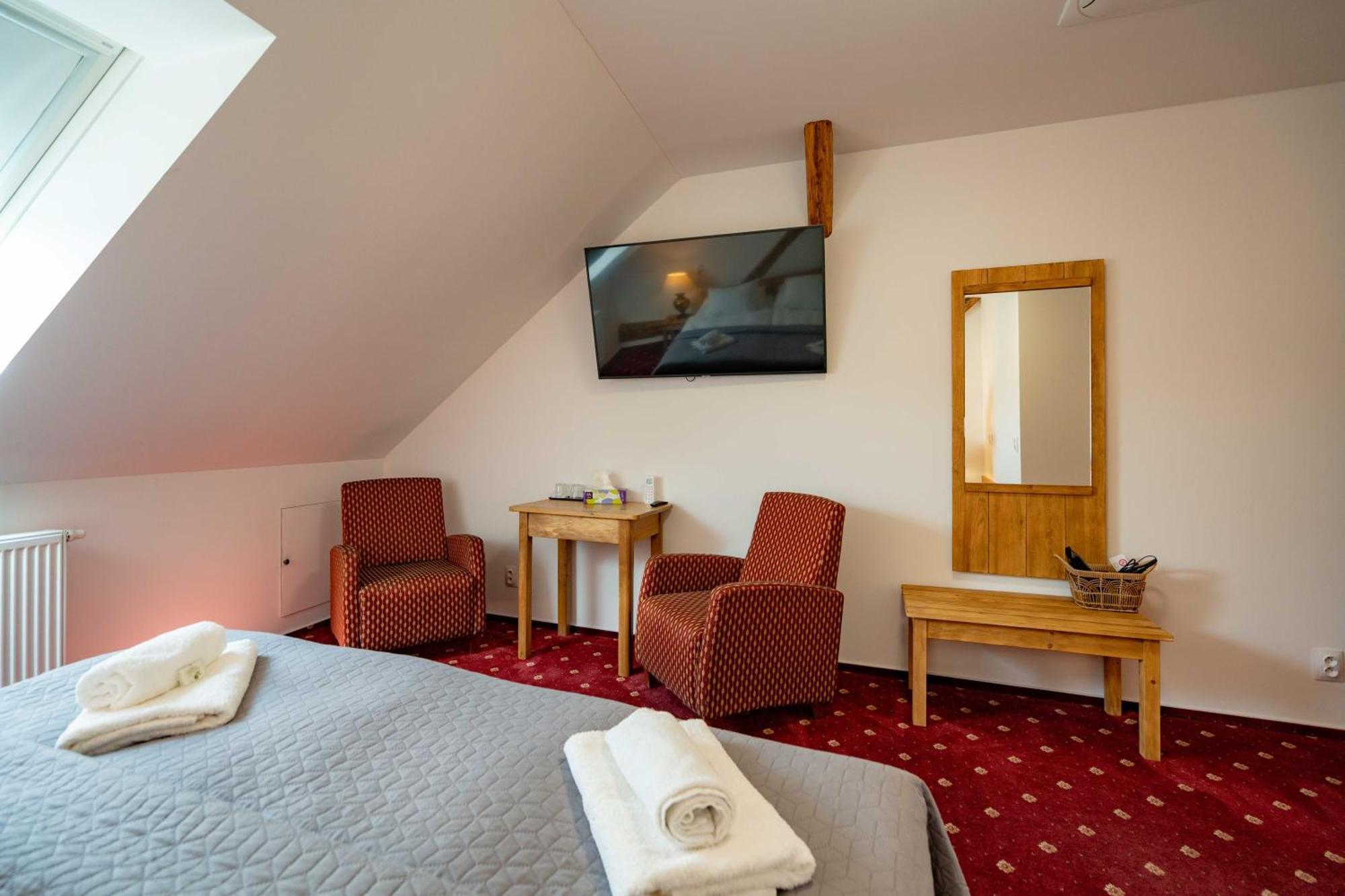 Hotel Volf Přeštice Екстериор снимка