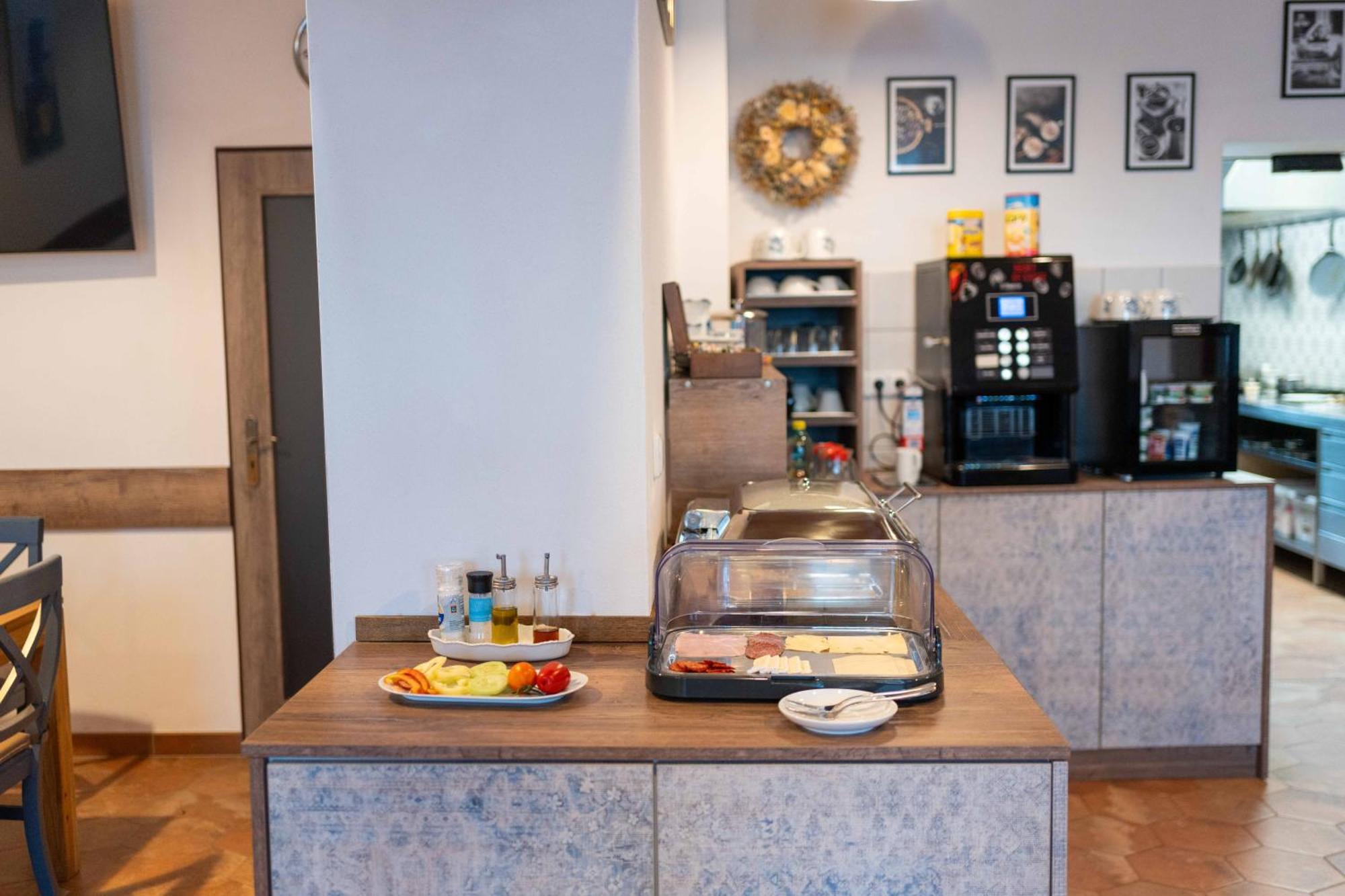 Hotel Volf Přeštice Екстериор снимка