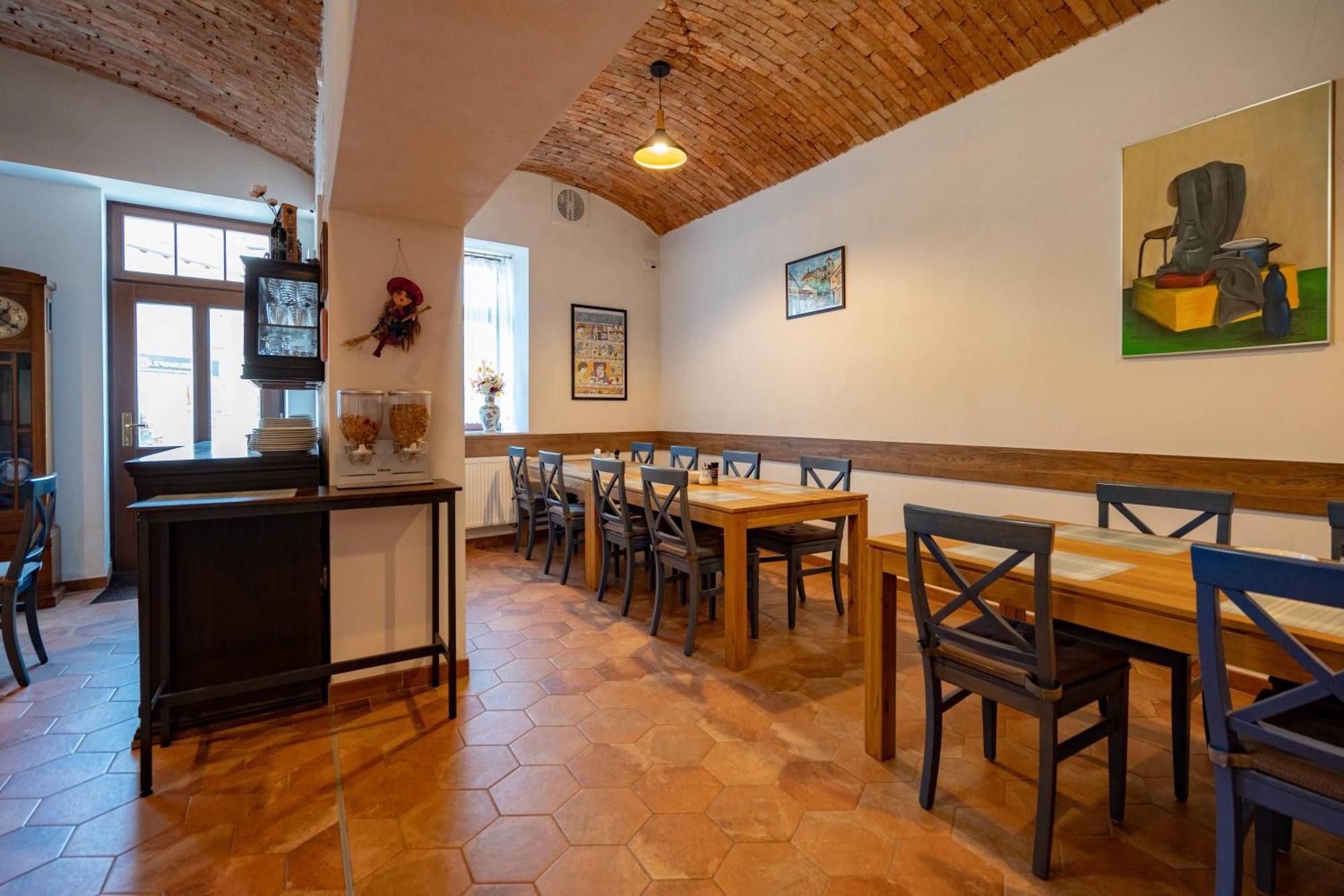 Hotel Volf Přeštice Екстериор снимка