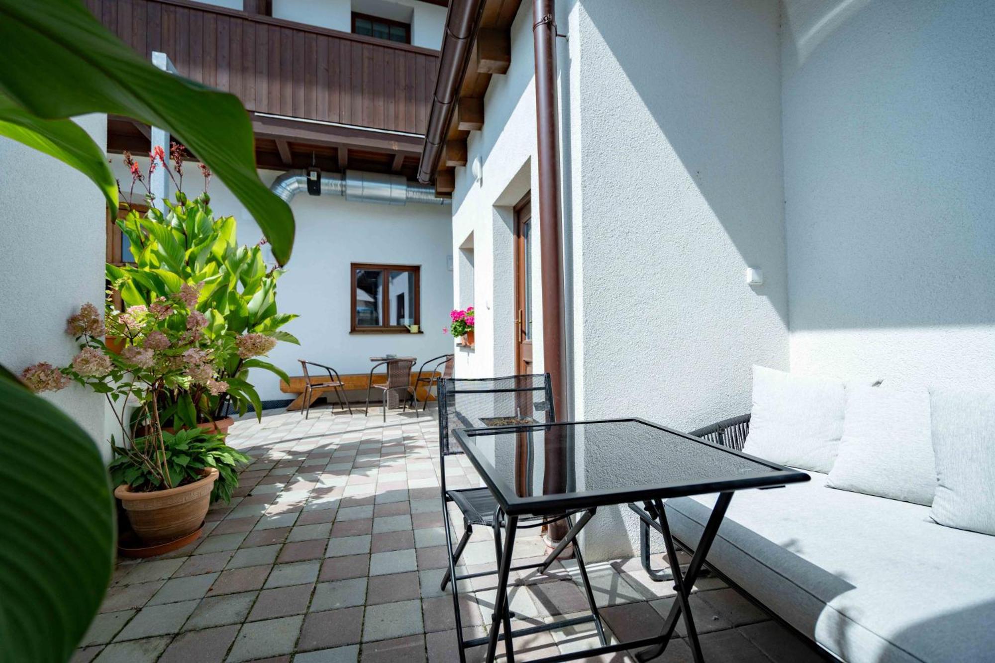 Hotel Volf Přeštice Екстериор снимка